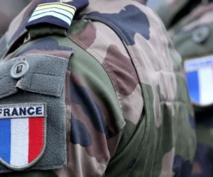 RÉDUCTION DRASTIQUE DES EFFECTIFS MILITAIRES FRANÇAIS EN AFRIQUE : Vers une nouvelle ère de coopération?