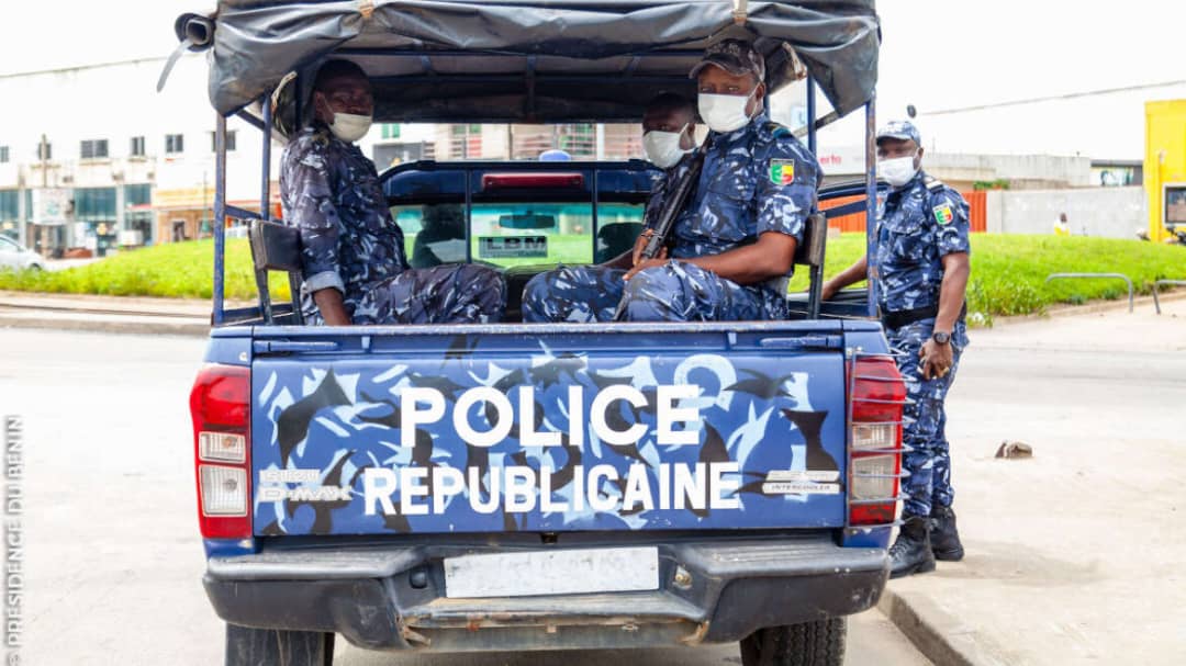 OPÉRATION POLICIÈRE À ABOMEY CALAVI : 11 personnes interpellées pour consommation de chanvre indien