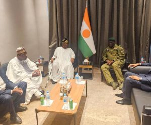 CRISE BÉNIN-NIGER : Les anciens présidents Soglo et Yayi déjà à Niamey