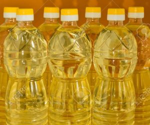 CHERTÉ DE LA VIE AU BÉNIN: L&rsquo;huile végétale raffinée passe de 1 000 f au prix d&rsquo;or
