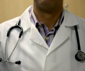 GODOMEY : Un faux médecin arrêté après de fausses opérations pour “guérir” le VIH/Sida