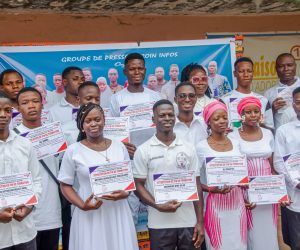VACANCES CHALLENGES À PARAKOU : 17 jeunes armés pour l’image et le numérique