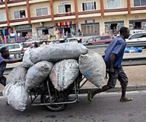 BÉNIN : Pousses-pousses et charrettes interdits sur les grandes voies, la Police durcit le ton