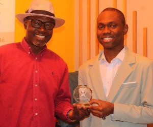 PRIX DU LEADERSHIP COMMUNAUTAIRE ET DE L&rsquo;ENGAGEMENT SOCIAL : Le chercheur béninois Crédo Gansou distingué en France