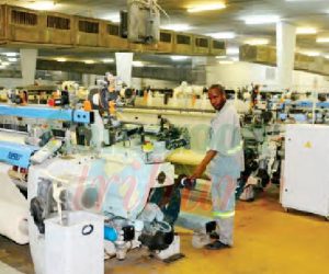 CAMEROUN : Yaoundé durcit le ton et reprend le contrôle de son secteur industriel